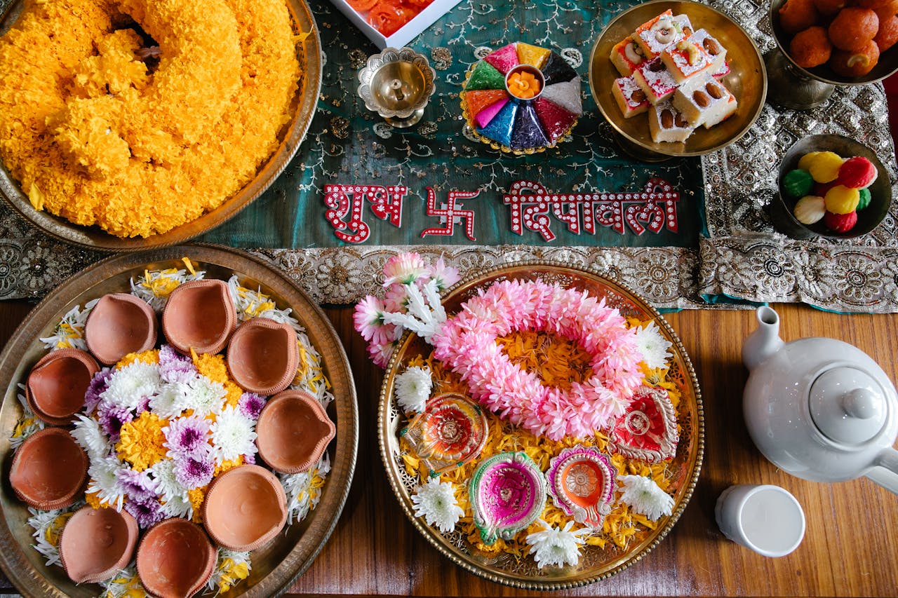 🌸 दिवाली 2025 लक्ष्मी पूजा: संपूर्ण विधि, शुभ मुहूर्त, सामग्री सूची और हेल्थ